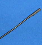 AM-9004B Провод 10см (силикон) с разъемом 2мм (гнездо), черный